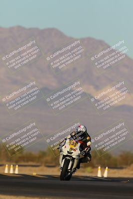 media/Dec-07-2024-CVMA (Sat) [[21c5f1ef85]]/Race 13-Amateur Supersport Middleweight/